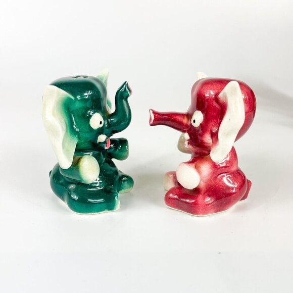 Vintage Elephant Salt & Pepper Shakers Set Green Red Ceramic Hand-Painted MCM - Picture 2 of 6